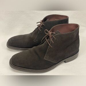 Loake 1880 / Dainite Sole, Brown Suede Chukka, size 7.5F